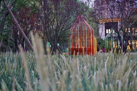 龍湖聽藍(lán)灣樣板區(qū)景觀