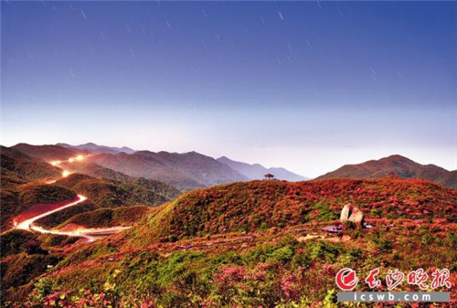 長沙：億年的冰川遺跡，邂逅十萬畝杜鵑花海